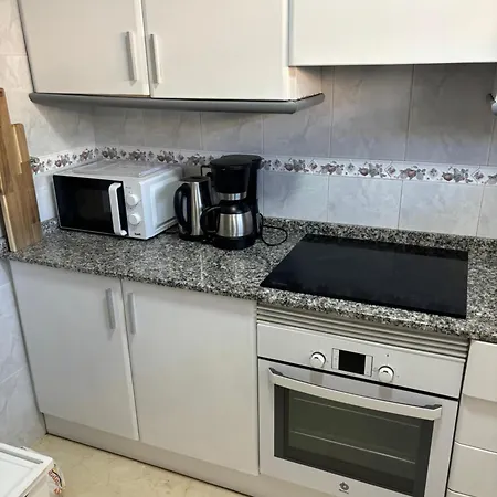 2 Bedroom Duplex I *