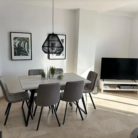 Appartement 2 Bedroom Duplex I
