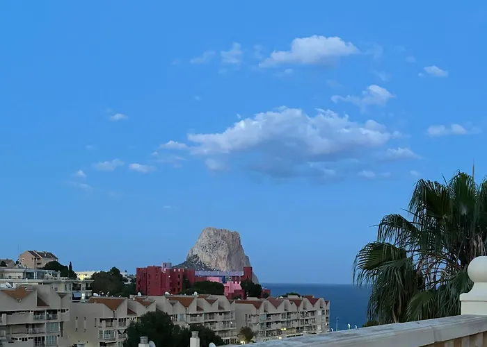 2 Bedroom Duplex I 아파트