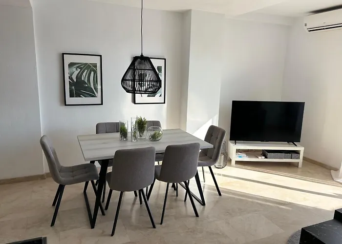 Apartment 2 Bedroom Duplex I